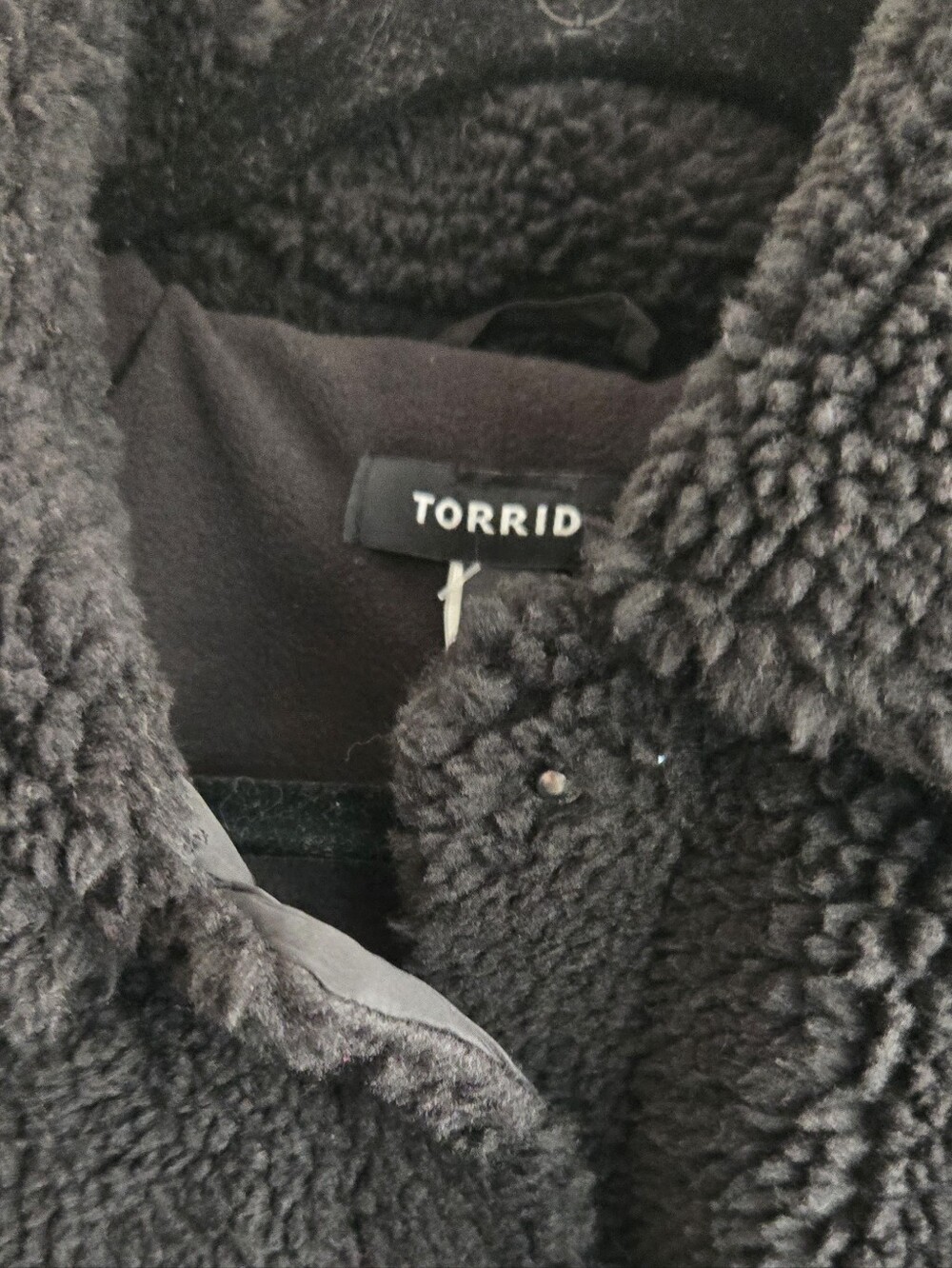 Torrid Black Snap Button Front Sherpa Shacket Chest Pockets 2X - Picture 7 of 11